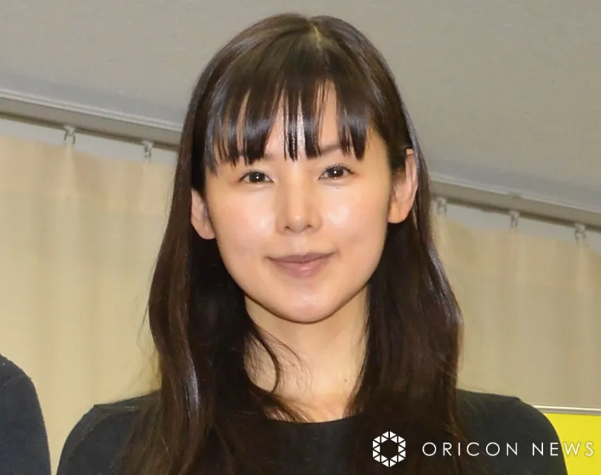 小西真奈美、47歳の最新登山ショットに反響　大自然で見せた笑顔にファンもん絶「笑顔が最高～」「めっちゃ可愛い」