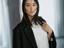 山本美月『CLASSY.』モデルを卒業「私にとって安心できる場所」　最後の撮影にスタッフが集結