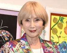 秋野暢子、“ラップで巻いた”手作り「焼き鯖の棒寿司」が並ぶ豪華夕食を披露「これ絶対うまいやつ!!」「お見事!!」