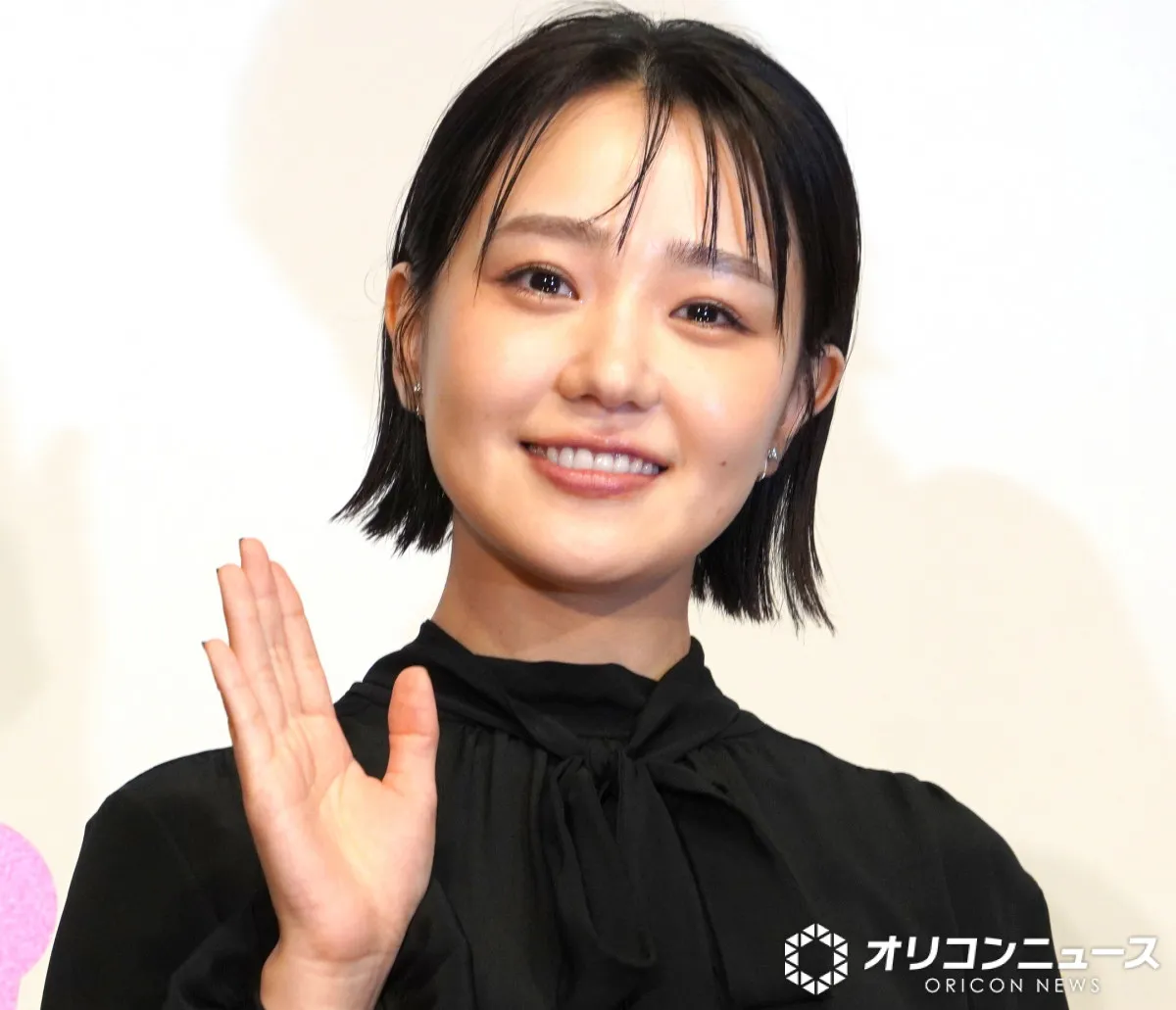 奈緒、原作者・京極夏彦の着物スタイルに興味津々　“華を添えてくれました”