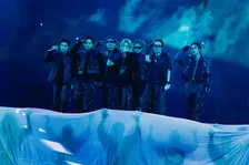 BTS、釜山公演で“13周年”誕生日をお祝い「お誕生日のろうそくが5万本」　バースデーソングや「Magic Shop」の大合唱も