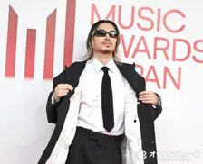 【MAJ2026】藤井 風、衣装のポイントは“Sustainable”　記者に投げキスの神対応も