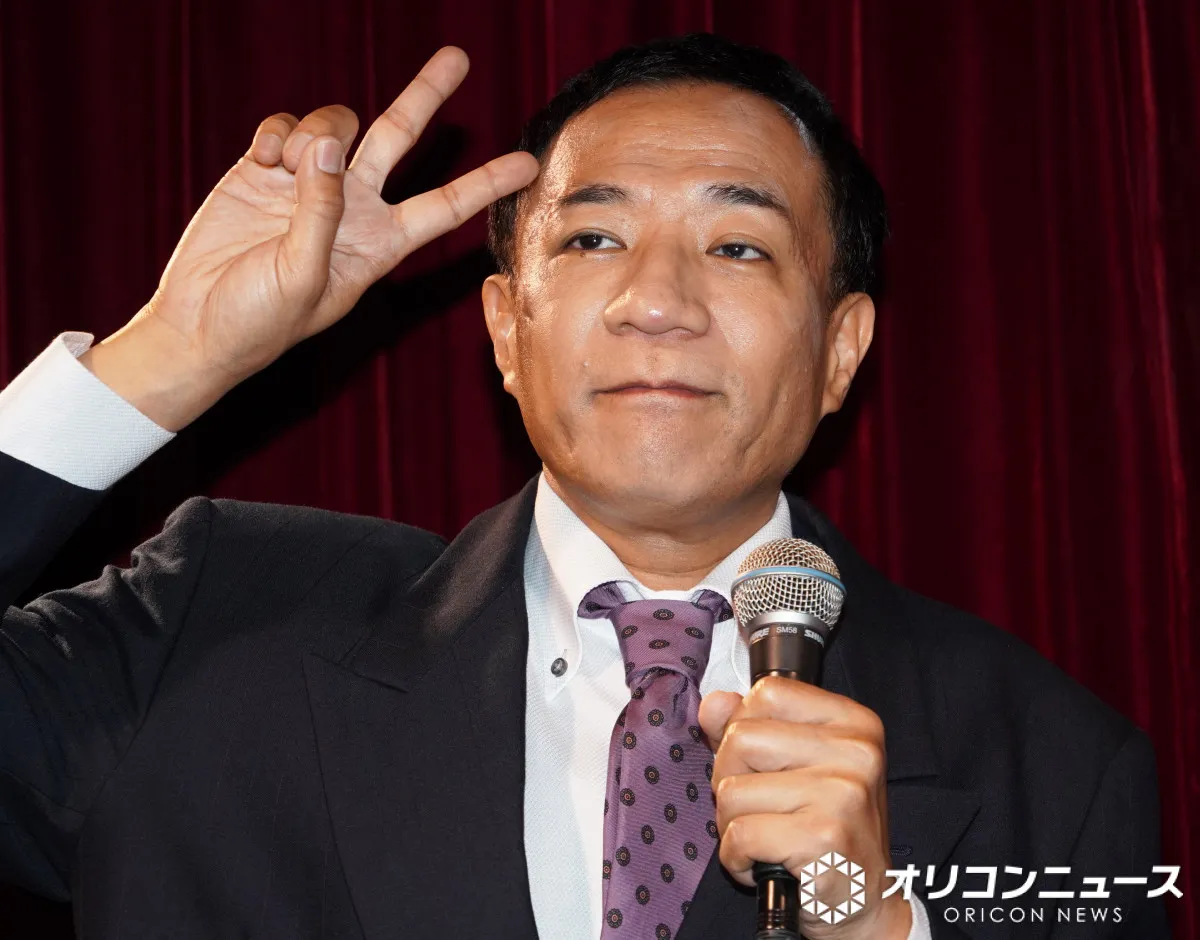 ナイツ・塙宣之、「いつも近くにいるなと思ったら…」“エキストラの帝王”と共演　ドッキリの疑いも「プロデューサーと名乗る人が5～6人いて」