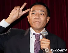 ナイツ・塙宣之、「いつも近くにいるなと思ったら…」“エキストラの帝王”と共演　ドッキリの疑いも「プロデューサーと名乗る人が5～6人いて」