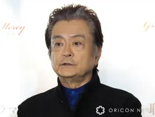「幸せそう」78歳・大和田伸也、ついに“ポケモンカフェデビュー”　 満面の笑みで“ぬい活”する姿に「可愛い」の声