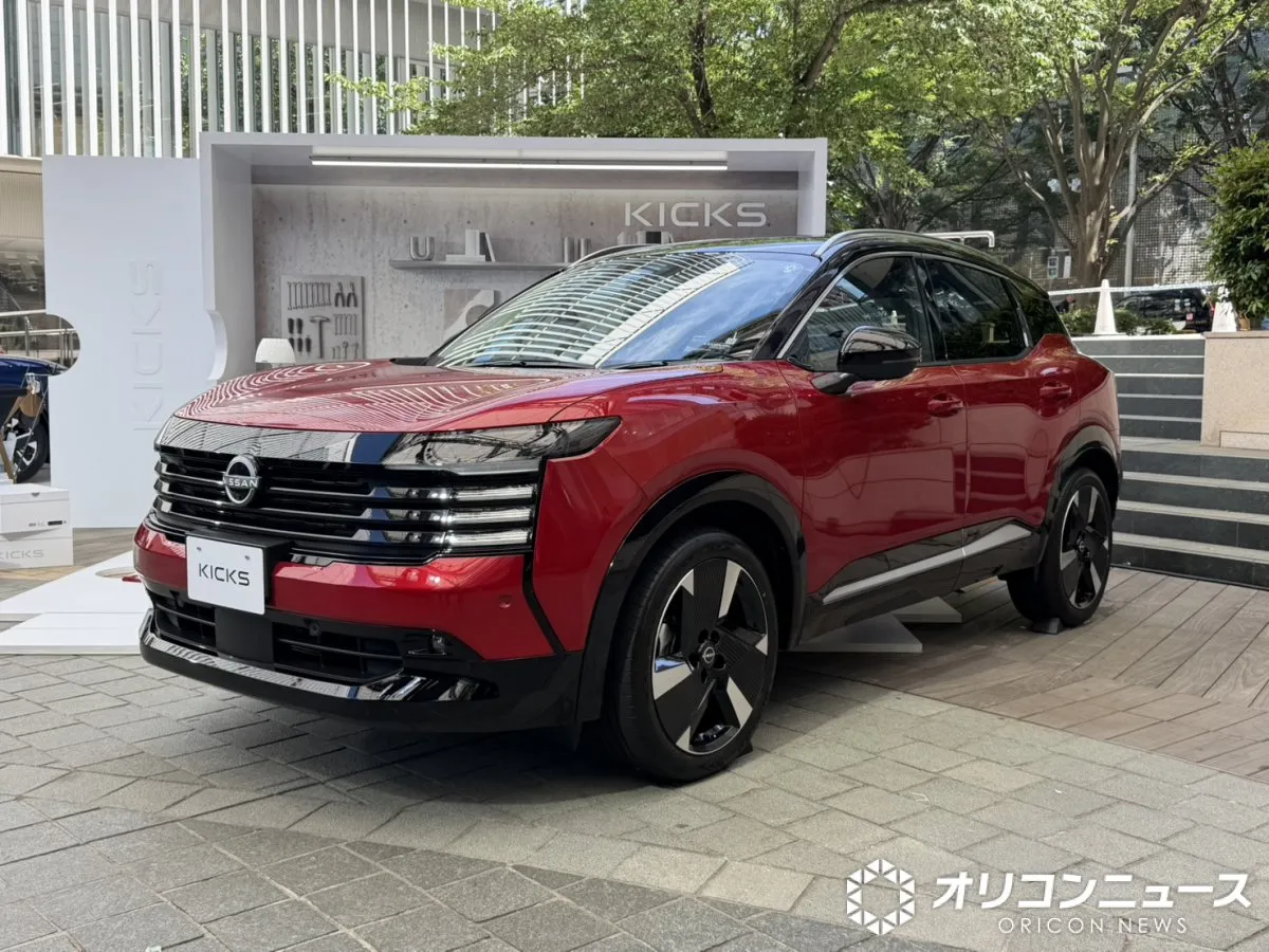 日産、6年ぶり刷新の新型『キックス』　キーワードは“スニーカー”　10年間で保有台数3.8倍拡大する「コンパクトSUV」市場へ投入