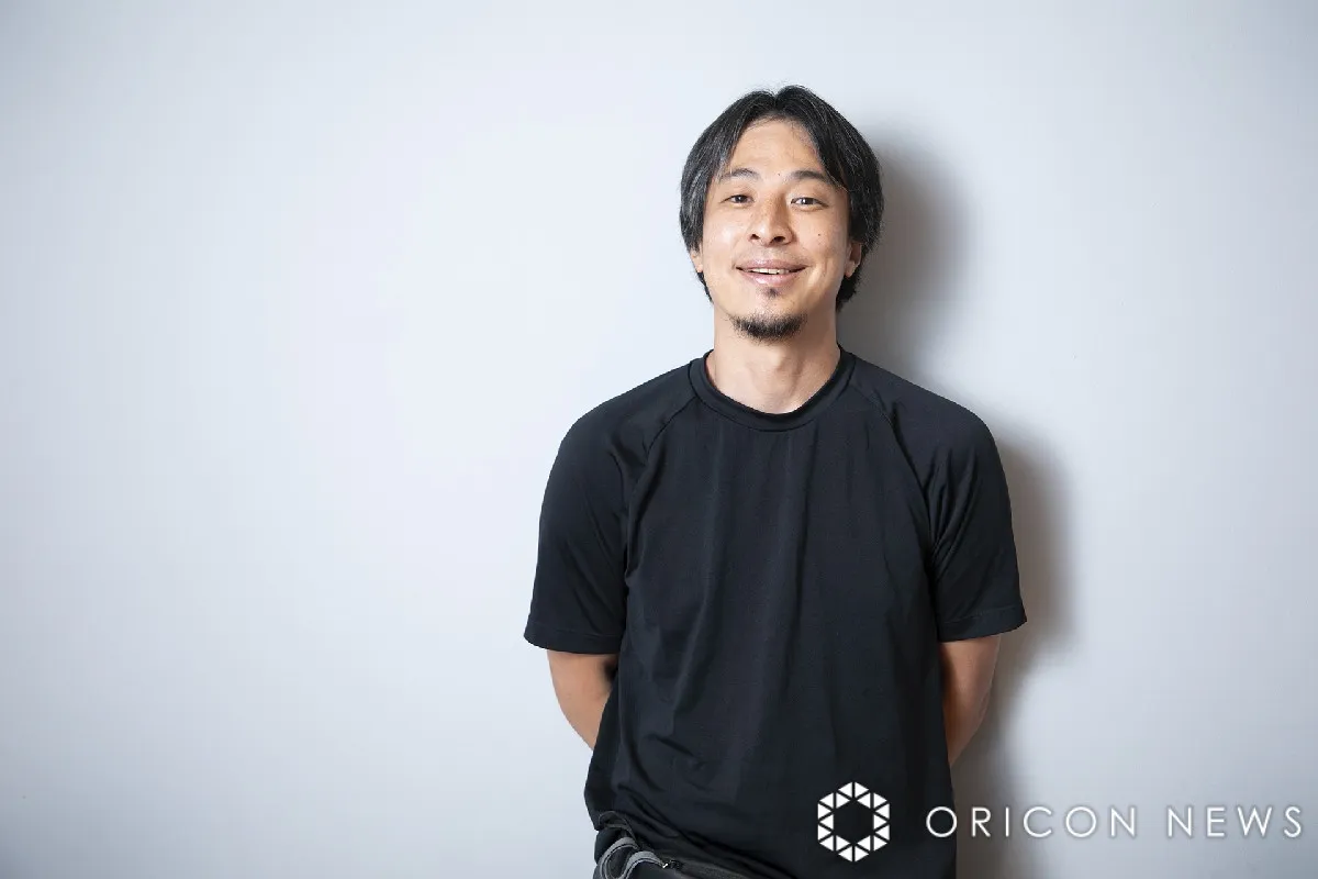 ひろゆき、テレビ離れで私見「世間との接点は必要」　SNSのみ触れる危険性も「偏屈な陰謀論に嵌る高齢者に…」