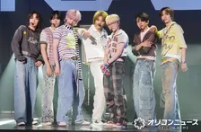 『DREAM STAGE』発NAZE、初の日本ショーケース開催　中村倫也らからサプライズメッセージ「ばかでかい夢を見せて」