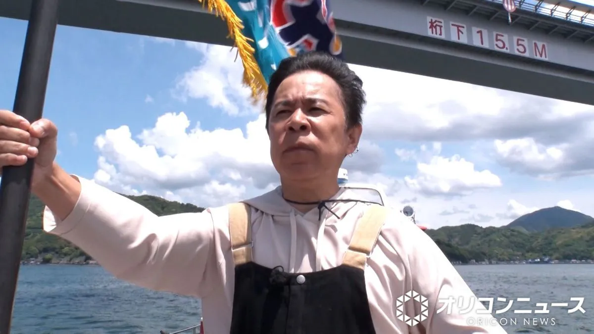 岡村隆史、慣れないロケに苦戦も…本領発揮　初登場の『バナナマンのせっかくグルメ！！』、街の人々「本物!?」大興奮