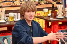 M!LK佐野勇斗、珍回答で一触即発の展開に　メンバーからのベタ褒めに赤面する場面も