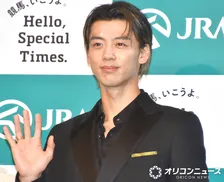 【W杯2026】竹内涼真の“胸熱メッセージ”に反響「勝男～」「現地から熱々リポートありがとう」　日本代表ユニフォーム姿でチュニジア戦を見届ける