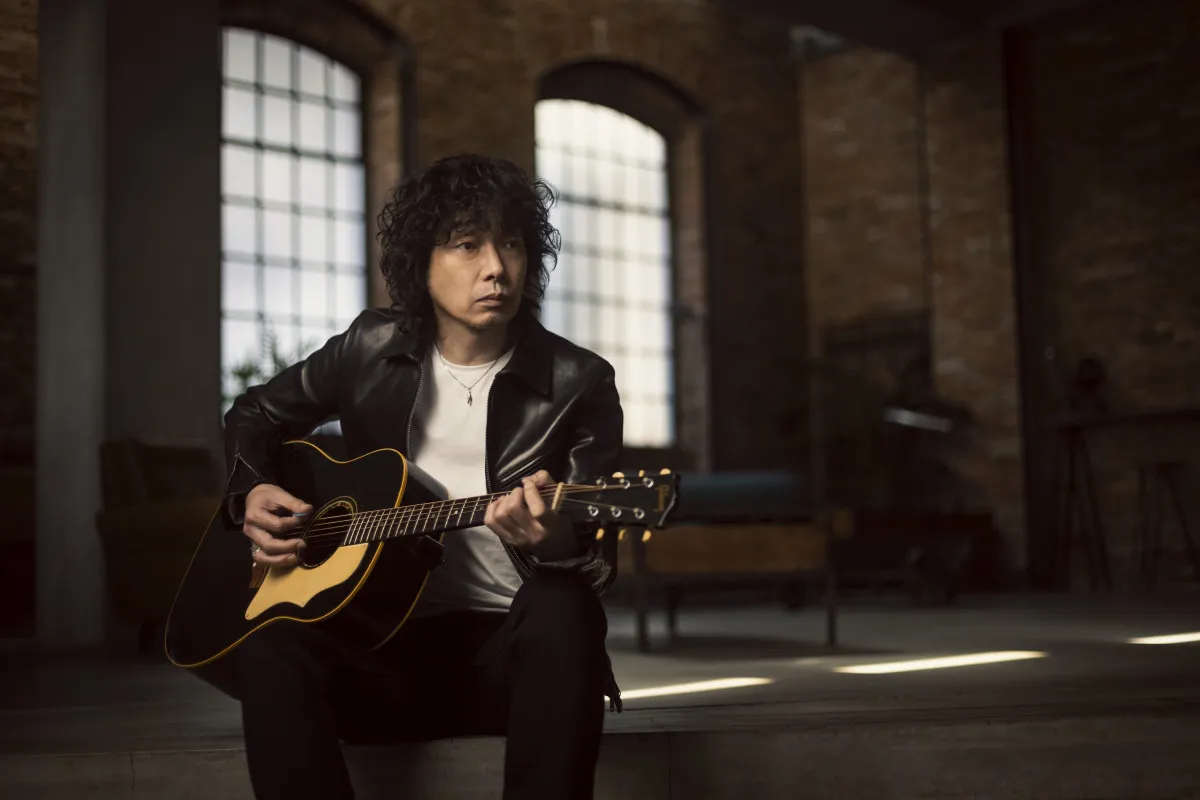 斉藤和義、3年4ヶ月ぶりニューアルバム発売決定　初の弦楽四重奏迎えた全国ツアーも