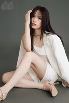 CANDY TUNE立花琴未、“超絶”美脚の新規カット公開　4ページにわたり『CanCam』専属モデル“お披露目特集”