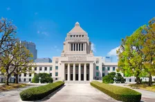 村上信五「ホンマに何べんか、政治家に誘われてますけど」→その返答に共演者驚き「割と前向きな方だよね」