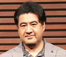小手伸也、シリアス作品出演に不安　山田涼介が会見前の“事件”暴露「キュートだなと」