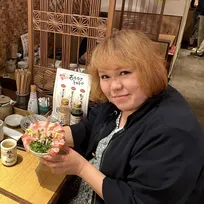100kgから目鼻立ちくっきりの別人級ビフォーアフターに「ダイエットは1番の整形」「原石過ぎる」