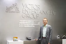 ビクターはなぜ“今”強いのか　小野朗社長に聞くサカナクション、M!LK快進撃の背景