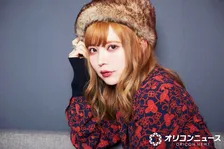 【W杯2026】益若つばさ、息子＆愛犬と“お揃いコーデ”　ユニフォームアレンジの観戦ショットに「益若家 いいチームやん」「可愛さが恐ろしい！」
