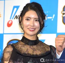 小橋建太氏、倉持明日香の結婚祝福　証人の経緯説明「AKBじゃんけん大会に着ていた時のTシャツに着替え撮影」