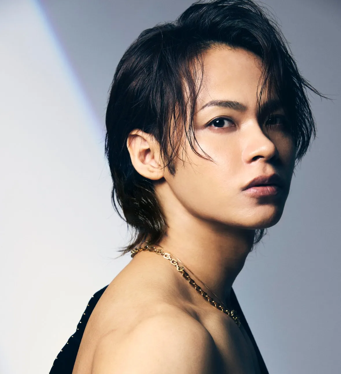 上田竜也、初のミュージカル主演に挑む“光一くんの『SHOCK』を追いつけ追い越せの精神”　『三銃士：Reborn』上演決定