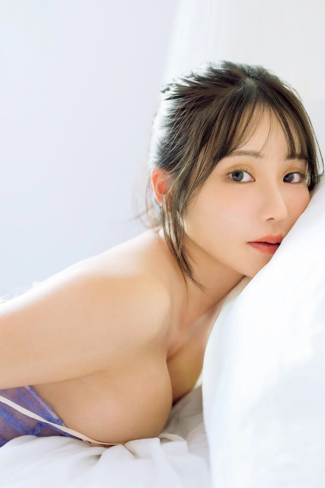 白百合女子大学卒のHカップ・新田妃奈、圧倒的な美ボディで魅了