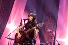 adieu（上白石萌歌）、NHK『The Covers』初登場　松本隆×草野正宗「水中メガネ」カバー＆新曲をテレビ初披露