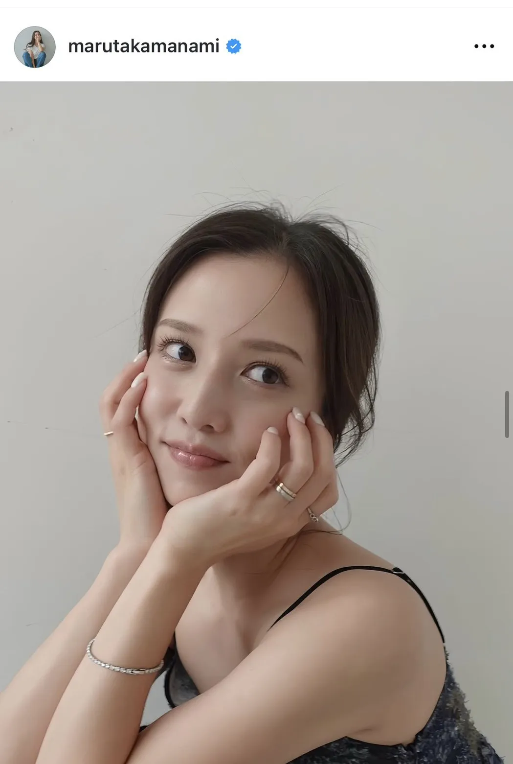 柿谷曜一朗の妻・丸高愛実、次女が5歳迎え家族ショットを公開　3人の子どもたちとディズニー満喫「大きくなりましたね」「素敵すぎる 憧れの家族」