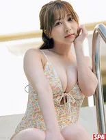 SKE48太田彩夏、1st写真集未掲載カット公開　「美女地図」で新たな“あやめろ”解禁