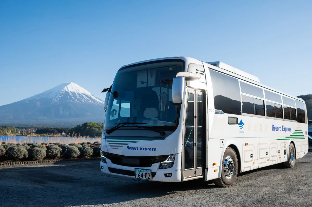 バスタ新宿→富士山五合目（吉田口）に「深夜便」新設　ダイレクトに午前2時到着→早朝登山が可能に