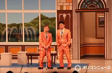 83歳・池乃めだか、芸能生活60周年の新喜劇で孫と初共演　愛あるメッセージに感無量　スペシャルゲスト・岡村隆史と”身長論争”で爆笑さらう