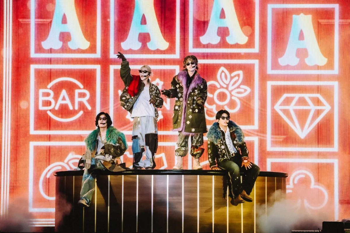 Aぇ! group、デビュー3年目で衣装が豪華に　佐野晶哉「いくらかかってるんですか」