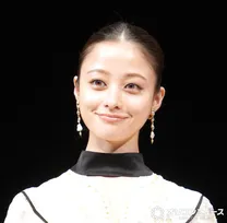 橋本環奈、山崎賢人の人柄を絶賛「やっぱり信に似ている」　山崎は『キングダム』と自身の人生重ねる