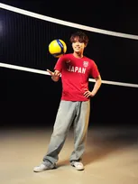 原嘉孝、timeleszをバレーボールのポジションに例えると…？『バレーボールネーションズリーグ2026』“応援サポーター”の大役に燃える