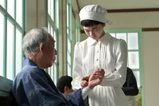『風、薫る』りんは通常通り勤務をするよう命じられるが、どこか様子がおかしく…　第72回場面カット