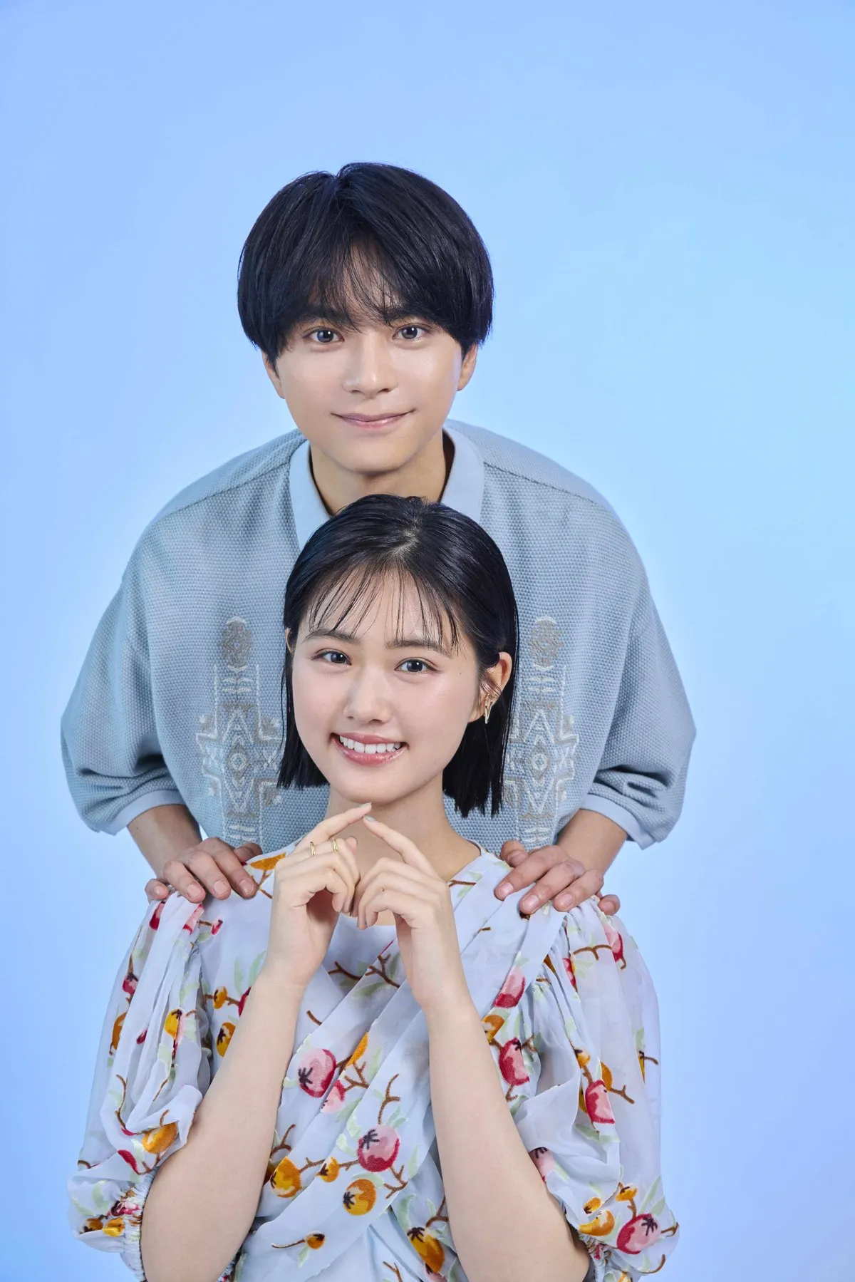 佐藤勝利と原菜乃華が夏らしい爽やかな撮り下ろしで『ちゃお』に登場　「もしちゃおっ娘と同級生だったら？」をテーマに夏の思い出トーク