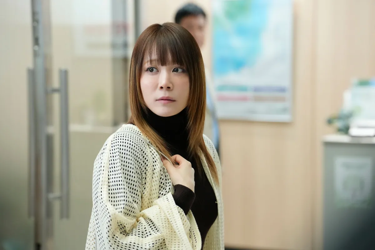 『さよならノワール』北乃きい、複雑な感情を抱えた悲劇の妻役を熱演【コメントあり】