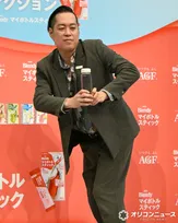 エバース町田、報道陣にガチのクレーム「もうちょっと笑えよ！」　ふしぎな踊りも披露