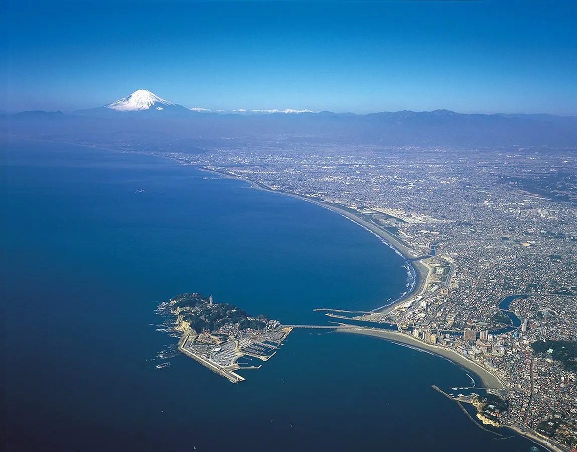 はとバス、“海の環境問題”をテーマにしたサステナブルツアー運行へ　舞台は江の島海岸、夏休みの小学生も歓迎