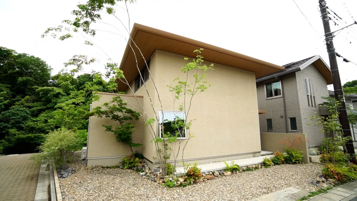 夫婦がともに一級建築士…　「かなりぶつかった」という家造り　おこもり感＆開放感が抜群になったスゴイ家　12日放送『となりのスゴイ家』