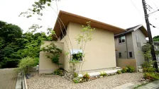 夫婦がともに一級建築士…　「かなりぶつかった」という家造り　おこもり感＆開放感が抜群になったスゴイ家　12日放送『となりのスゴイ家』