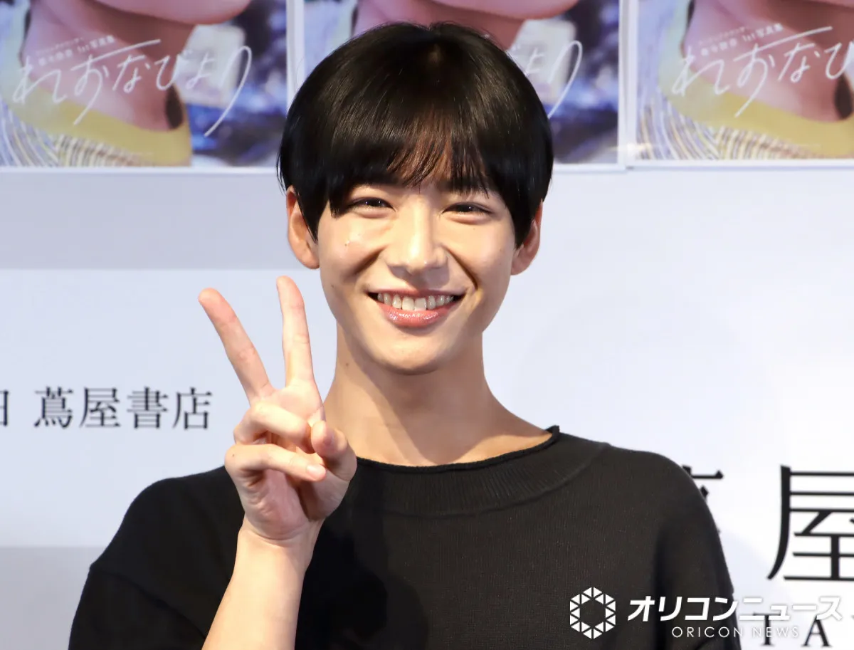 カンテレ秦令欧奈アナ、男性アナ初本格写真集　撮影裏で起きた“偉業”明かす「図らずも歴代2人目の人間に…」
