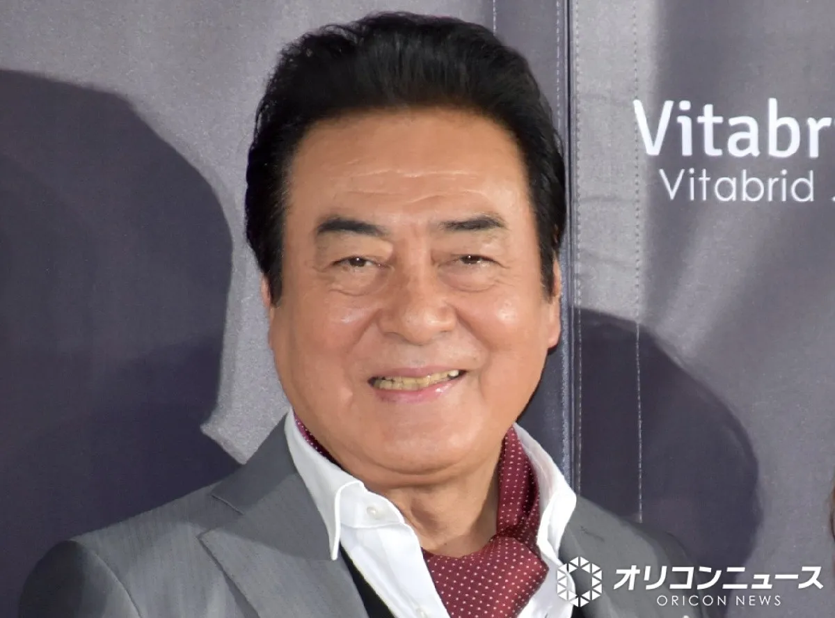 82歳・高橋英樹「久しぶりに奥さんとデート」　スタイリッシュな夫婦2ショット披露に反響「ラブラブ」「素敵なオシャレさんご夫婦」