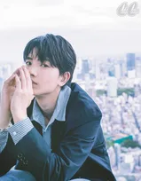 SixTONES髙地優吾、「尖っていた」ジュニア時代…大人になれたきっかけは？　『CanCam』連載で六本木をお散歩
