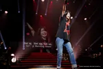 【ライブレポート】中森明菜、スケールアップしたステージで魅了　20年ぶり全国ツアーで24曲熱唱　61歳誕生日は大熱狂の一夜に