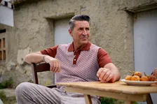 パンツェッタ・ジローラモ、映画初主演　80代の浜野安宏監督『TAVERNA DE GAGA』9月公開決定