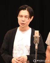 ハライチ岩井、生放送中に“腹痛”と格闘　離席続き…共演者からも「大丈夫!?」「顔真っ白だけど」