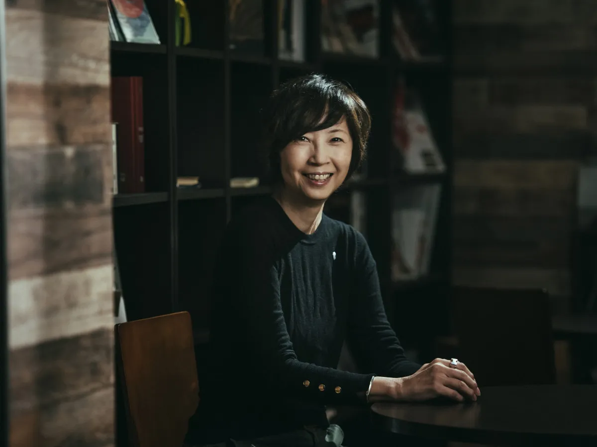 エッセイスト・岸本佐知子氏、『伊丹十三賞』受賞に喜び「脳内五歳児の私が頂戴してしまっていいのだろうかとドキドキ」【プロフィールあり】