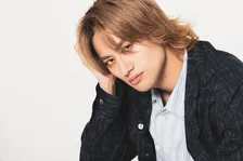 Aぇ! group小島健、“ネクストステージ”への扉開く　全編英語＆フィリピンの殺し屋役で初挑戦尽くし