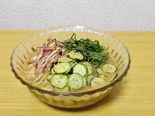 「食欲ない時最高」「うどんスープの素は万能」ヒガシマル『うどんスープ』で作る簡単冷や汁レシピ