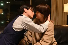 瀬戸利樹、BUDDiiS小川史記に“嫉妬”　『しもべの王子様』“キス寸前”場面写真公開
